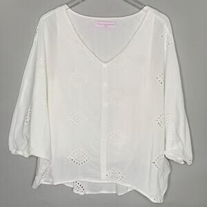 Pomp and Circumstance M White Button Front Eyelet Detail Top 100% Cotton